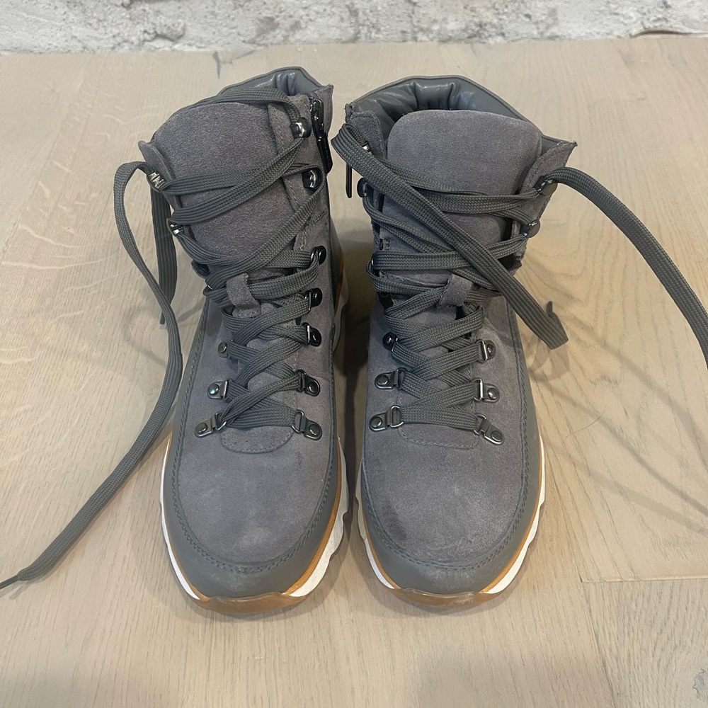 Blondo Suede Waterproof lace up boots